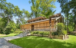 132 PINE OAK Drive, Covington, LA 70433