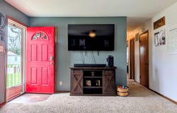 51 Halsey Dr, Hutchinson, KS 67502
