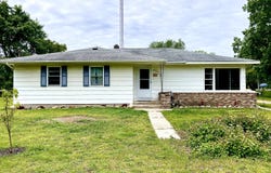 2346 Main Street, Manistee, MI 49660