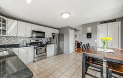 72 Norwich Rd, Brockton, MA 02302