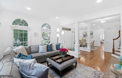 10111 BALLYNAHOWN CIRCLE, FAIRFAX, VA 22030