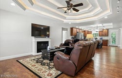 1712 Wilkinson Pike, Maryville, TN 37803