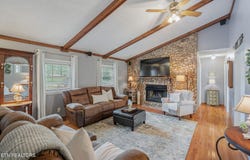 5175 Waller Ferry Rd, Lenoir City, TN 37771