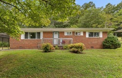 515 Hogan Road, Rossville, GA 30741