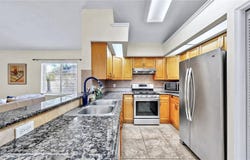 140 SAGE CIRCLE, CRYSTAL BEACH, FL 34681