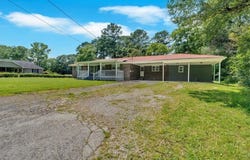 124 Sunset Drive NE, Calhoun, GA 30701