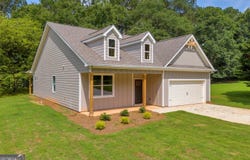 10 Deerfield, Royston, GA 30662