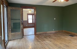 461 Summit St, Marshall, MO 65340