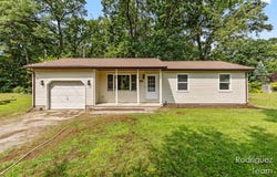 669 Jones Street, Muskegon, MI 49442