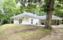 519 S Market St, Benton, AR 72015