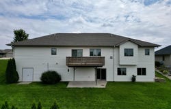 1037 Bella Vista Drive, Carroll, IA 51401