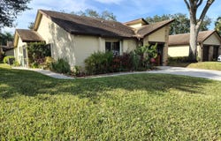 125 RAMBLEWOOD Circle, Royal Palm Beach, FL 33411