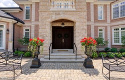 203 Waterleaf Way, Louisville, KY 40207
