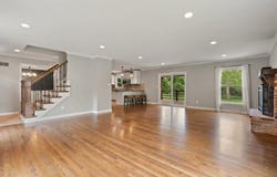 9005 W 106th Street, Overland Park, KS 66212