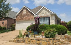 8207 Persimmon Street, Irving, TX 75063