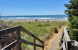 29045 VIZCAINO CT, Gold Beach, OR 97444