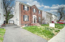 329 Hobson St, Newark City, NJ 07112-1206