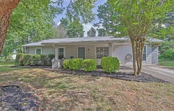 2845 Sawgrass Trail SW, Lilburn, GA 30047