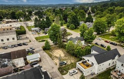 112 W Madison Avenue, Suttons Bay, MI 49682