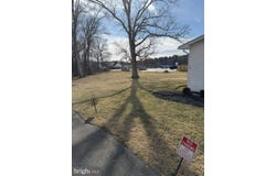 5 E HAWTHORNE DRIVE, LA PLATA, MD 20646