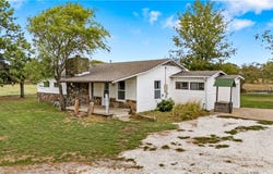 13624 & 13640 Mineral Springs Road, West Fork, AR 72774