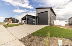 11535 N ENTWISTLE WAY, Rathdrum, ID 83858