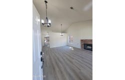 556 E Ivy Drive, Palmdale, CA 93550