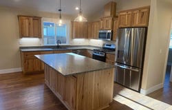 220 SW Quiet Water Lane, Grants Pass, OR 97527