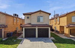 725 L Street, Bakersfield, CA 93304