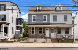 446 POND STREET, BRISTOL, PA 19007