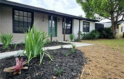 218 W MAGNOLIA AVENUE, LONGWOOD, FL 32750