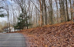 324 Woolendean RD, Du Bois, PA 15801