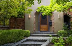 2211 SE HARRISON ST, Portland, OR 97214