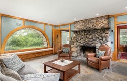 99 Gypsy Lane, Aurora, NY 14052