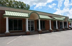 800 Oaklawn Avenue, Cranston, RI 02920