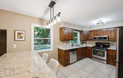 21 Kaatskill Way, Ballston Spa, NY 12020