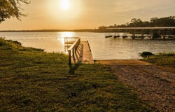 Vintage Shore Drive, Quinlan, TX 75474
