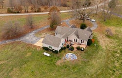667 County Road 364, Thayer, MO 65791