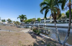 1522 Shelby Parkway, Cape Coral, FL 33904