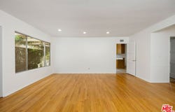 20763 Skouras Dr, Winnetka, CA 91306