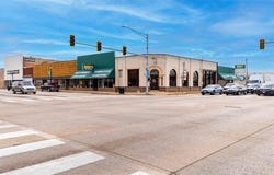 104 E Graham Avenue, Pryor, OK 74361