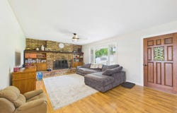 283 Wyandotte Drive, Gainesville, MO 65655