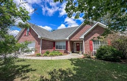 4385 Foxberry Run, Loganville, GA 30052