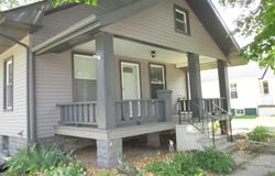 1112 Goshen Avenue, Elkhart, IN 46516-4825