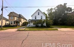 121 Fisher Street, Marquette, MI 49855