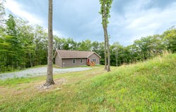 209 Victory Lane, Dalton, PA 18414