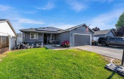 611 Andrea Way, Eagle Point, OR 97524
