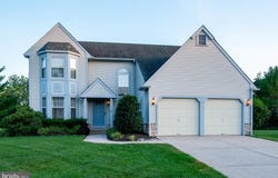 10 FARMHOUSE LANE, VOORHEES, NJ 08043