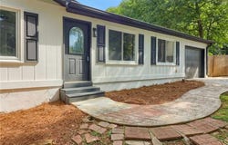 3774 Summit View Lane, Snellville, GA 30039