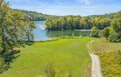 145 Snapper Street, Branson, MO 65616